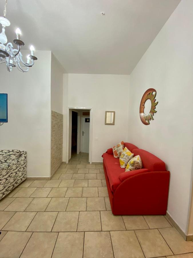 Holiday House Maurizio Formia Eksteriør billede